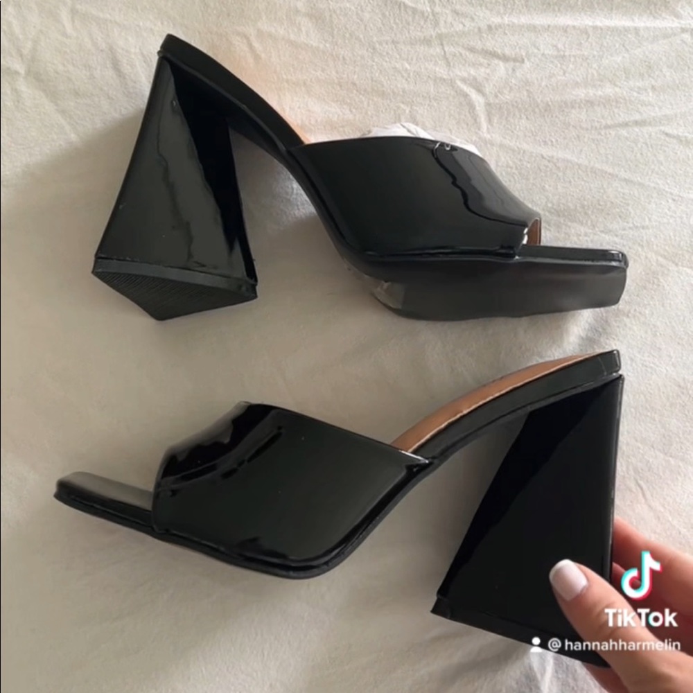 Black patent leather block heels